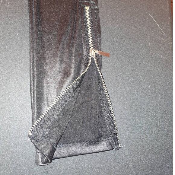 Miley Cyrus & Max Azria Black Shiny Wet Look Leggings With Ankle Zipper Small - Picture 6 of 7